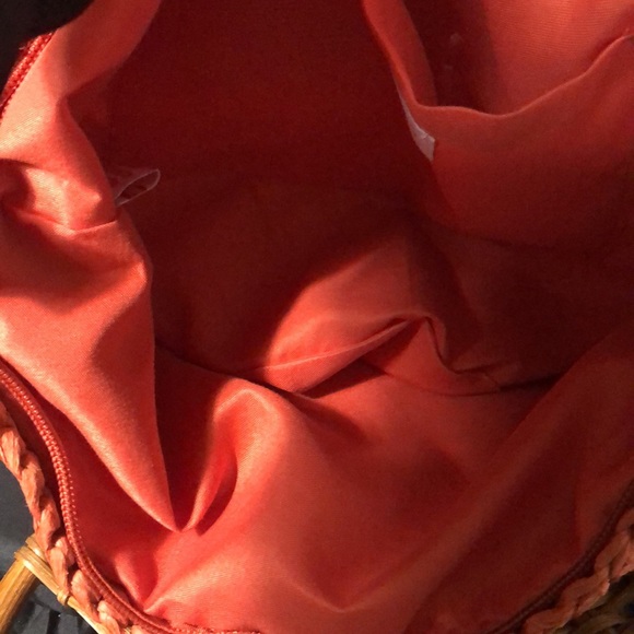 Laura Jones - orange sassy hand bag with bamboo handles - Picture 4 of 4